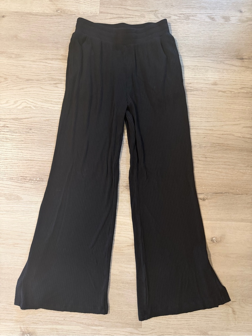 Varley Raya Black Ribbed Wide-Leg Pants split hem SOLD OUT